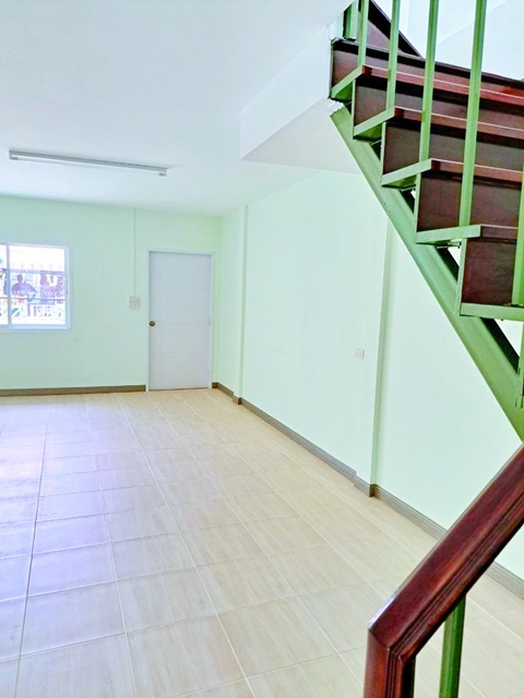 ประกาศฟรี! ซื้อ-ขาย-เช่า คอนโด บ้าน ทาวน์โฮม ที่ดิน และพื้นที่เชิงพาณิชย์ทั่วประเทศไทย ทุกทำเล ทุกงบประมาณ ไม่มีค่าใช้จ่าย ลงง่าย ขายไว เข้าถึงผู้ซื้อโดยตรง 4 256663pic3.jpg