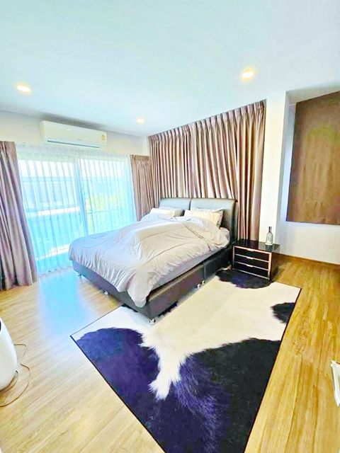 ประกาศฟรี! ซื้อ-ขาย-เช่า คอนโด บ้าน ทาวน์โฮม ที่ดิน และพื้นที่เชิงพาณิชย์ทั่วประเทศไทย ทุกทำเล ทุกงบประมาณ ไม่มีค่าใช้จ่าย ลงง่าย ขายไว เข้าถึงผู้ซื้อโดยตรง 5 256808pic4.jpg