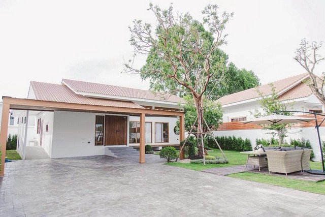 ประกาศฟรี! ซื้อ-ขาย-เช่า คอนโด บ้าน ทาวน์โฮม ที่ดิน และพื้นที่เชิงพาณิชย์ทั่วประเทศไทย ทุกทำเล ทุกงบประมาณ ไม่มีค่าใช้จ่าย ลงง่าย ขายไว เข้าถึงผู้ซื้อโดยตรง 2 256866pic1.jpg