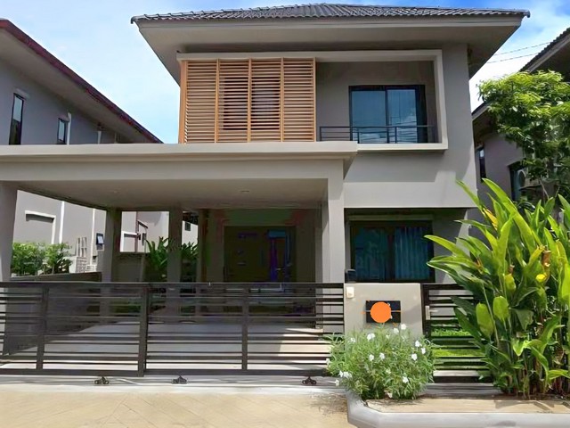 ประกาศฟรี! ซื้อ-ขาย-เช่า คอนโด บ้าน ทาวน์โฮม ที่ดิน และพื้นที่เชิงพาณิชย์ทั่วประเทศไทย ทุกทำเล ทุกงบประมาณ ไม่มีค่าใช้จ่าย ลงง่าย ขายไว เข้าถึงผู้ซื้อโดยตรง 2 313920pic1.jpg