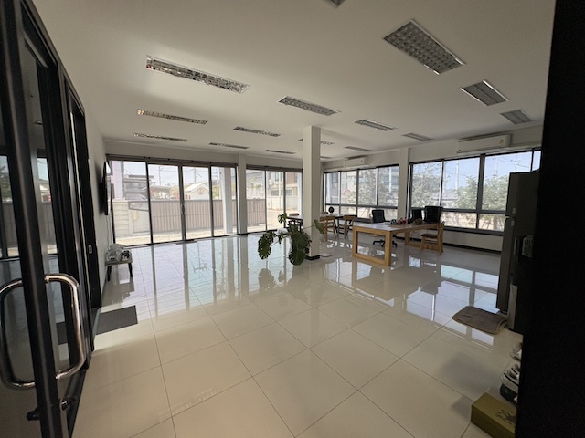 ประกาศฟรี! ซื้อ-ขาย-เช่า คอนโด บ้าน ทาวน์โฮม ที่ดิน และพื้นที่เชิงพาณิชย์ทั่วประเทศไทย ทุกทำเล ทุกงบประมาณ ไม่มีค่าใช้จ่าย ลงง่าย ขายไว เข้าถึงผู้ซื้อโดยตรง 5 294270pic4.jpg