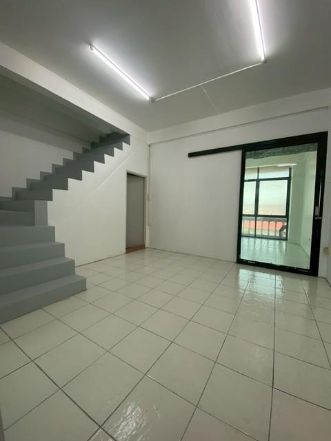 ประกาศฟรี! ซื้อ-ขาย-เช่า คอนโด บ้าน ทาวน์โฮม ที่ดิน และพื้นที่เชิงพาณิชย์ทั่วประเทศไทย ทุกทำเล ทุกงบประมาณ ไม่มีค่าใช้จ่าย ลงง่าย ขายไว เข้าถึงผู้ซื้อโดยตรง 2 515641pic1.jpg