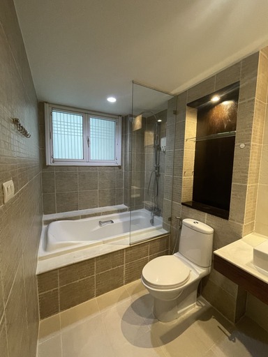 ประกาศฟรี! ซื้อ-ขาย-เช่า คอนโด บ้าน ทาวน์โฮม ที่ดิน และพื้นที่เชิงพาณิชย์ทั่วประเทศไทย ทุกทำเล ทุกงบประมาณ ไม่มีค่าใช้จ่าย ลงง่าย ขายไว เข้าถึงผู้ซื้อโดยตรง 5 316718pic4.jpg