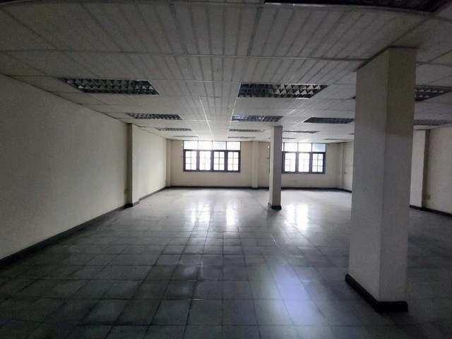 ประกาศฟรี! ซื้อ-ขาย-เช่า คอนโด บ้าน ทาวน์โฮม ที่ดิน และพื้นที่เชิงพาณิชย์ทั่วประเทศไทย ทุกทำเล ทุกงบประมาณ ไม่มีค่าใช้จ่าย ลงง่าย ขายไว เข้าถึงผู้ซื้อโดยตรง 5 256605pic4.jpg