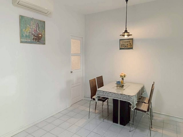 ประกาศฟรี! ซื้อ-ขาย-เช่า คอนโด บ้าน ทาวน์โฮม ที่ดิน และพื้นที่เชิงพาณิชย์ทั่วประเทศไทย ทุกทำเล ทุกงบประมาณ ไม่มีค่าใช้จ่าย ลงง่าย ขายไว เข้าถึงผู้ซื้อโดยตรง 5 515617pic4.jpg