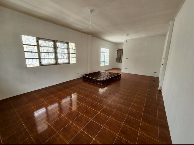 ประกาศฟรี! ซื้อ-ขาย-เช่า คอนโด บ้าน ทาวน์โฮม ที่ดิน และพื้นที่เชิงพาณิชย์ทั่วประเทศไทย ทุกทำเล ทุกงบประมาณ ไม่มีค่าใช้จ่าย ลงง่าย ขายไว เข้าถึงผู้ซื้อโดยตรง 5 316876pic4.jpg