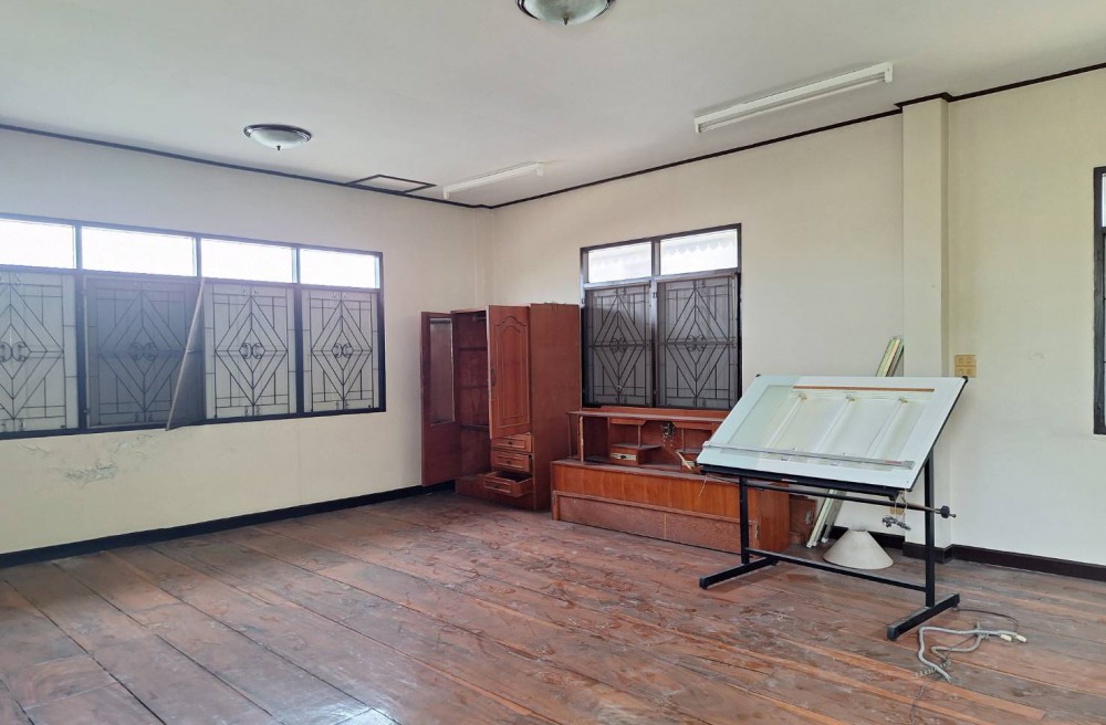 ประกาศฟรี! ซื้อ-ขาย-เช่า คอนโด บ้าน ทาวน์โฮม ที่ดิน และพื้นที่เชิงพาณิชย์ทั่วประเทศไทย ทุกทำเล ทุกงบประมาณ ไม่มีค่าใช้จ่าย ลงง่าย ขายไว เข้าถึงผู้ซื้อโดยตรง 3 294315pic2.jpg