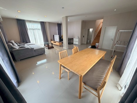 ประกาศฟรี! ซื้อ-ขาย-เช่า คอนโด บ้าน ทาวน์โฮม ที่ดิน และพื้นที่เชิงพาณิชย์ทั่วประเทศไทย ทุกทำเล ทุกงบประมาณ ไม่มีค่าใช้จ่าย ลงง่าย ขายไว เข้าถึงผู้ซื้อโดยตรง 4 315339pic3.jpg