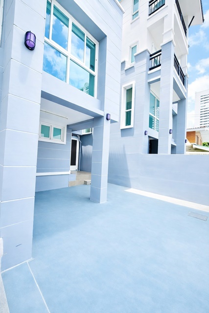 ประกาศฟรี! ซื้อ-ขาย-เช่า คอนโด บ้าน ทาวน์โฮม ที่ดิน และพื้นที่เชิงพาณิชย์ทั่วประเทศไทย ทุกทำเล ทุกงบประมาณ ไม่มีค่าใช้จ่าย ลงง่าย ขายไว เข้าถึงผู้ซื้อโดยตรง 3 256827pic2.jpg