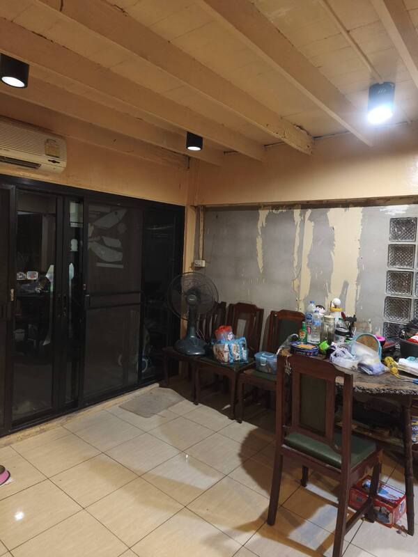 ประกาศฟรี! ซื้อ-ขาย-เช่า คอนโด บ้าน ทาวน์โฮม ที่ดิน และพื้นที่เชิงพาณิชย์ทั่วประเทศไทย ทุกทำเล ทุกงบประมาณ ไม่มีค่าใช้จ่าย ลงง่าย ขายไว เข้าถึงผู้ซื้อโดยตรง 5 517848pic4.jpg