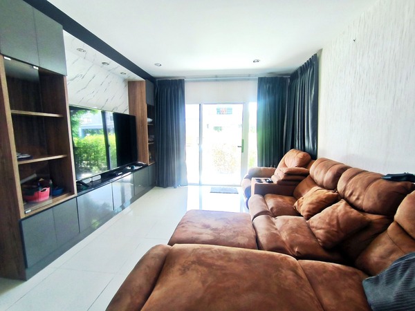 ประกาศฟรี! ซื้อ-ขาย-เช่า คอนโด บ้าน ทาวน์โฮม ที่ดิน และพื้นที่เชิงพาณิชย์ทั่วประเทศไทย ทุกทำเล ทุกงบประมาณ ไม่มีค่าใช้จ่าย ลงง่าย ขายไว เข้าถึงผู้ซื้อโดยตรง 5 517840pic4.jpg