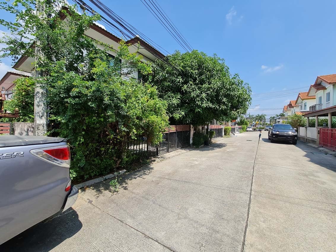 ประกาศฟรี! ซื้อ-ขาย-เช่า คอนโด บ้าน ทาวน์โฮม ที่ดิน และพื้นที่เชิงพาณิชย์ทั่วประเทศไทย ทุกทำเล ทุกงบประมาณ ไม่มีค่าใช้จ่าย ลงง่าย ขายไว เข้าถึงผู้ซื้อโดยตรง 3 256778pic2.jpg