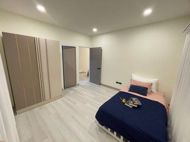 ประกาศฟรี! ซื้อ-ขาย-เช่า คอนโด บ้าน ทาวน์โฮม ที่ดิน และพื้นที่เชิงพาณิชย์ทั่วประเทศไทย ทุกทำเล ทุกงบประมาณ ไม่มีค่าใช้จ่าย ลงง่าย ขายไว เข้าถึงผู้ซื้อโดยตรง 5 256993pic4.jpg