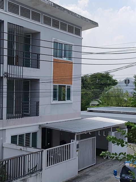 ประกาศฟรี! ซื้อ-ขาย-เช่า คอนโด บ้าน ทาวน์โฮม ที่ดิน และพื้นที่เชิงพาณิชย์ทั่วประเทศไทย ทุกทำเล ทุกงบประมาณ ไม่มีค่าใช้จ่าย ลงง่าย ขายไว เข้าถึงผู้ซื้อโดยตรง 2 517880pic1.jpg