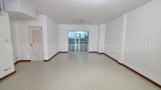 ประกาศฟรี! ซื้อ-ขาย-เช่า คอนโด บ้าน ทาวน์โฮม ที่ดิน และพื้นที่เชิงพาณิชย์ทั่วประเทศไทย ทุกทำเล ทุกงบประมาณ ไม่มีค่าใช้จ่าย ลงง่าย ขายไว เข้าถึงผู้ซื้อโดยตรง 4 224948pic3.jpg