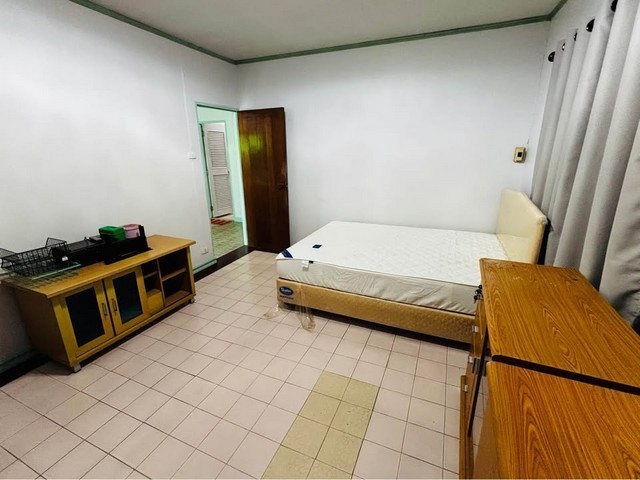 ประกาศฟรี! ซื้อ-ขาย-เช่า คอนโด บ้าน ทาวน์โฮม ที่ดิน และพื้นที่เชิงพาณิชย์ทั่วประเทศไทย ทุกทำเล ทุกงบประมาณ ไม่มีค่าใช้จ่าย ลงง่าย ขายไว เข้าถึงผู้ซื้อโดยตรง 4 517942pic3.jpg