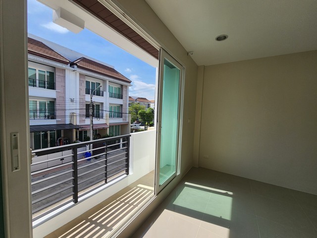 ประกาศฟรี! ซื้อ-ขาย-เช่า คอนโด บ้าน ทาวน์โฮม ที่ดิน และพื้นที่เชิงพาณิชย์ทั่วประเทศไทย ทุกทำเล ทุกงบประมาณ ไม่มีค่าใช้จ่าย ลงง่าย ขายไว เข้าถึงผู้ซื้อโดยตรง 5 517951pic4.jpg