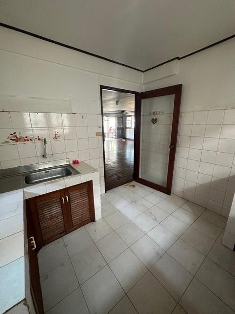 ประกาศฟรี! ซื้อ-ขาย-เช่า คอนโด บ้าน ทาวน์โฮม ที่ดิน และพื้นที่เชิงพาณิชย์ทั่วประเทศไทย ทุกทำเล ทุกงบประมาณ ไม่มีค่าใช้จ่าย ลงง่าย ขายไว เข้าถึงผู้ซื้อโดยตรง 5 517523pic4.jpg