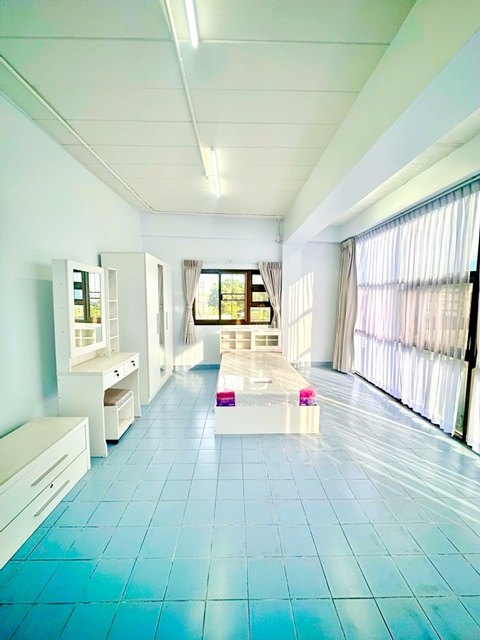 ประกาศฟรี! ซื้อ-ขาย-เช่า คอนโด บ้าน ทาวน์โฮม ที่ดิน และพื้นที่เชิงพาณิชย์ทั่วประเทศไทย ทุกทำเล ทุกงบประมาณ ไม่มีค่าใช้จ่าย ลงง่าย ขายไว เข้าถึงผู้ซื้อโดยตรง 3 257012pic2.jpg