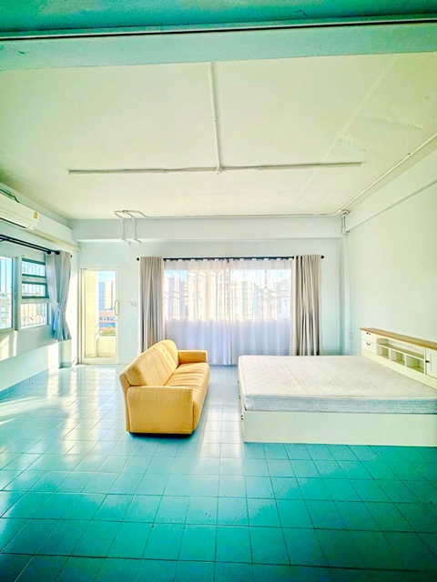 ประกาศฟรี! ซื้อ-ขาย-เช่า คอนโด บ้าน ทาวน์โฮม ที่ดิน และพื้นที่เชิงพาณิชย์ทั่วประเทศไทย ทุกทำเล ทุกงบประมาณ ไม่มีค่าใช้จ่าย ลงง่าย ขายไว เข้าถึงผู้ซื้อโดยตรง 5 257009pic4.jpg