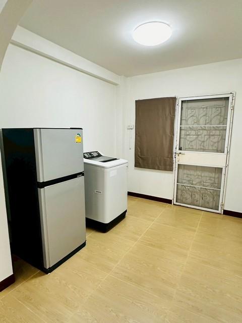 ประกาศฟรี! ซื้อ-ขาย-เช่า คอนโด บ้าน ทาวน์โฮม ที่ดิน และพื้นที่เชิงพาณิชย์ทั่วประเทศไทย ทุกทำเล ทุกงบประมาณ ไม่มีค่าใช้จ่าย ลงง่าย ขายไว เข้าถึงผู้ซื้อโดยตรง 5 517488pic4.jpg