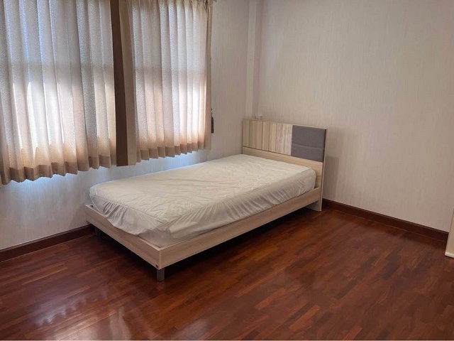 ประกาศฟรี! ซื้อ-ขาย-เช่า คอนโด บ้าน ทาวน์โฮม ที่ดิน และพื้นที่เชิงพาณิชย์ทั่วประเทศไทย ทุกทำเล ทุกงบประมาณ ไม่มีค่าใช้จ่าย ลงง่าย ขายไว เข้าถึงผู้ซื้อโดยตรง 5 517959pic4.jpg