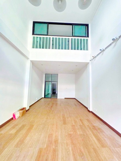 ประกาศฟรี! ซื้อ-ขาย-เช่า คอนโด บ้าน ทาวน์โฮม ที่ดิน และพื้นที่เชิงพาณิชย์ทั่วประเทศไทย ทุกทำเล ทุกงบประมาณ ไม่มีค่าใช้จ่าย ลงง่าย ขายไว เข้าถึงผู้ซื้อโดยตรง 4 316967pic3.jpg