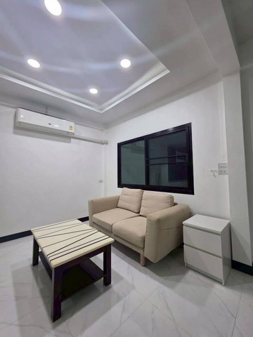 ประกาศฟรี! ซื้อ-ขาย-เช่า คอนโด บ้าน ทาวน์โฮม ที่ดิน และพื้นที่เชิงพาณิชย์ทั่วประเทศไทย ทุกทำเล ทุกงบประมาณ ไม่มีค่าใช้จ่าย ลงง่าย ขายไว เข้าถึงผู้ซื้อโดยตรง 3 517996pic2.jpg