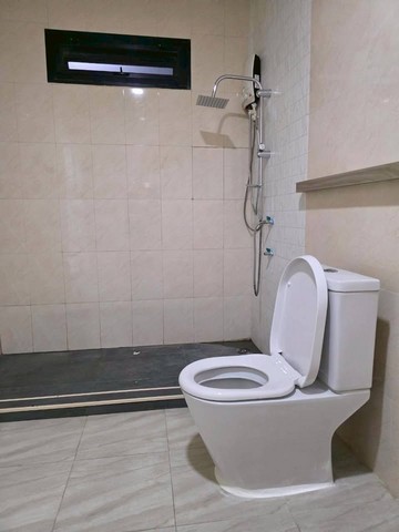 ประกาศฟรี! ซื้อ-ขาย-เช่า คอนโด บ้าน ทาวน์โฮม ที่ดิน และพื้นที่เชิงพาณิชย์ทั่วประเทศไทย ทุกทำเล ทุกงบประมาณ ไม่มีค่าใช้จ่าย ลงง่าย ขายไว เข้าถึงผู้ซื้อโดยตรง 5 517996pic4.jpg