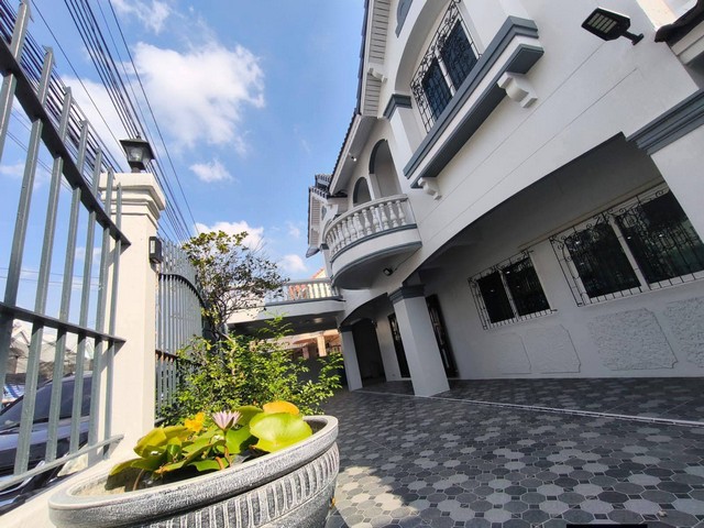 ประกาศฟรี! ซื้อ-ขาย-เช่า คอนโด บ้าน ทาวน์โฮม ที่ดิน และพื้นที่เชิงพาณิชย์ทั่วประเทศไทย ทุกทำเล ทุกงบประมาณ ไม่มีค่าใช้จ่าย ลงง่าย ขายไว เข้าถึงผู้ซื้อโดยตรง 2 518060pic1.jpg