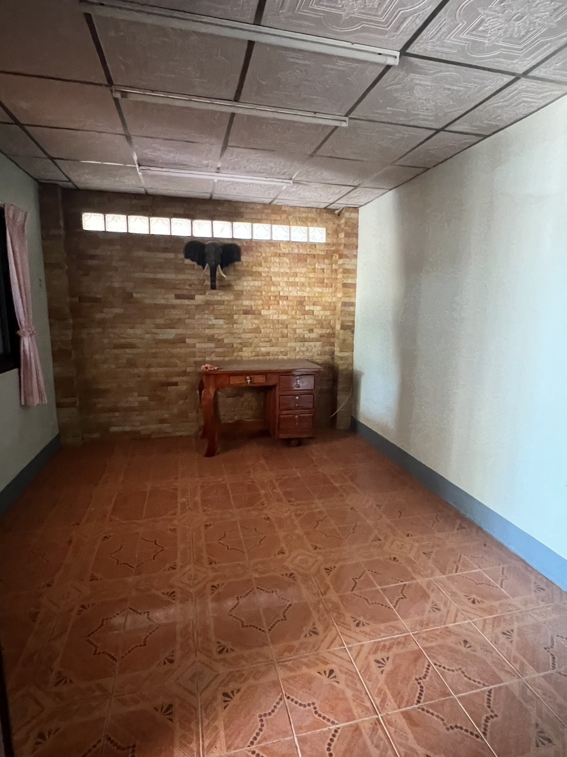 ประกาศฟรี! ซื้อ-ขาย-เช่า คอนโด บ้าน ทาวน์โฮม ที่ดิน และพื้นที่เชิงพาณิชย์ทั่วประเทศไทย ทุกทำเล ทุกงบประมาณ ไม่มีค่าใช้จ่าย ลงง่าย ขายไว เข้าถึงผู้ซื้อโดยตรง 4 316983pic3.jpg