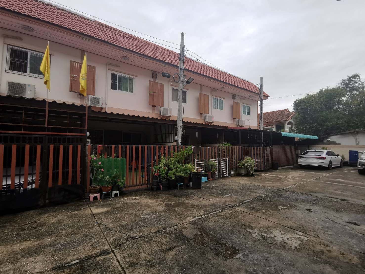 ประกาศฟรี! ซื้อ-ขาย-เช่า คอนโด บ้าน ทาวน์โฮม ที่ดิน และพื้นที่เชิงพาณิชย์ทั่วประเทศไทย ทุกทำเล ทุกงบประมาณ ไม่มีค่าใช้จ่าย ลงง่าย ขายไว เข้าถึงผู้ซื้อโดยตรง 3 256887pic2.jpg