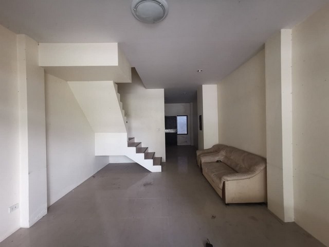 ประกาศฟรี! ซื้อ-ขาย-เช่า คอนโด บ้าน ทาวน์โฮม ที่ดิน และพื้นที่เชิงพาณิชย์ทั่วประเทศไทย ทุกทำเล ทุกงบประมาณ ไม่มีค่าใช้จ่าย ลงง่าย ขายไว เข้าถึงผู้ซื้อโดยตรง 5 256787pic4.jpg