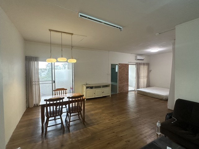 ประกาศฟรี! ซื้อ-ขาย-เช่า คอนโด บ้าน ทาวน์โฮม ที่ดิน และพื้นที่เชิงพาณิชย์ทั่วประเทศไทย ทุกทำเล ทุกงบประมาณ ไม่มีค่าใช้จ่าย ลงง่าย ขายไว เข้าถึงผู้ซื้อโดยตรง 2 257268pic1.jpg