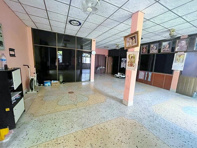 ประกาศฟรี! ซื้อ-ขาย-เช่า คอนโด บ้าน ทาวน์โฮม ที่ดิน และพื้นที่เชิงพาณิชย์ทั่วประเทศไทย ทุกทำเล ทุกงบประมาณ ไม่มีค่าใช้จ่าย ลงง่าย ขายไว เข้าถึงผู้ซื้อโดยตรง 3 257190pic2.jpg