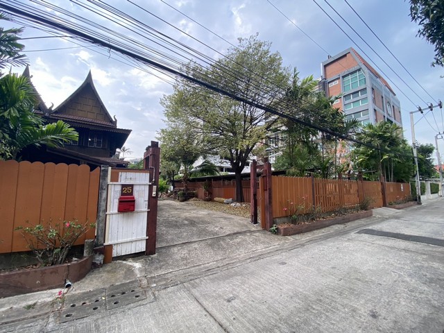 ประกาศฟรี! ซื้อ-ขาย-เช่า คอนโด บ้าน ทาวน์โฮม ที่ดิน และพื้นที่เชิงพาณิชย์ทั่วประเทศไทย ทุกทำเล ทุกงบประมาณ ไม่มีค่าใช้จ่าย ลงง่าย ขายไว เข้าถึงผู้ซื้อโดยตรง 3 317112pic2.jpg