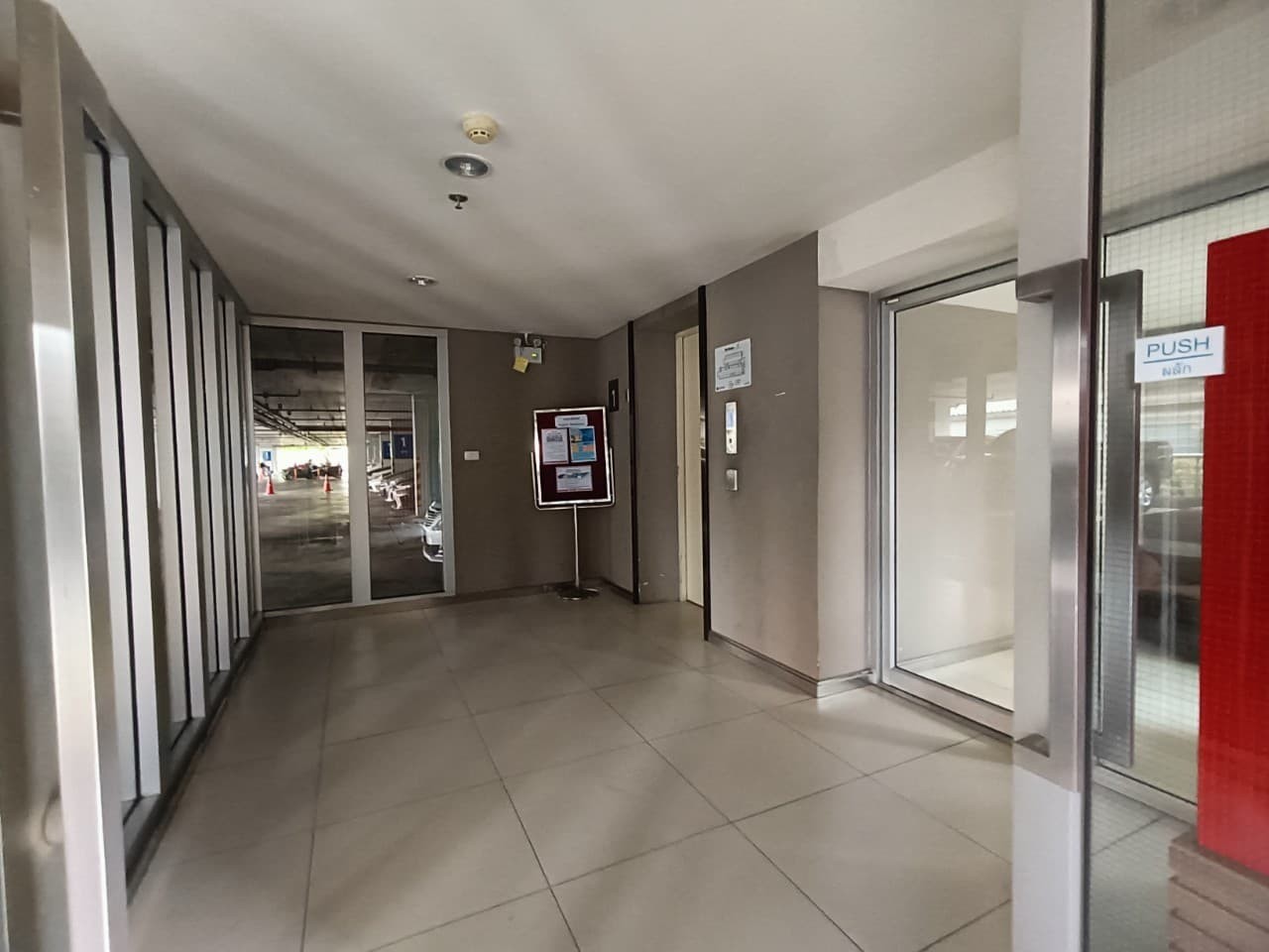 ประกาศฟรี! ซื้อ-ขาย-เช่า คอนโด บ้าน ทาวน์โฮม ที่ดิน และพื้นที่เชิงพาณิชย์ทั่วประเทศไทย ทุกทำเล ทุกงบประมาณ ไม่มีค่าใช้จ่าย ลงง่าย ขายไว เข้าถึงผู้ซื้อโดยตรง 5 256956pic4.jpg