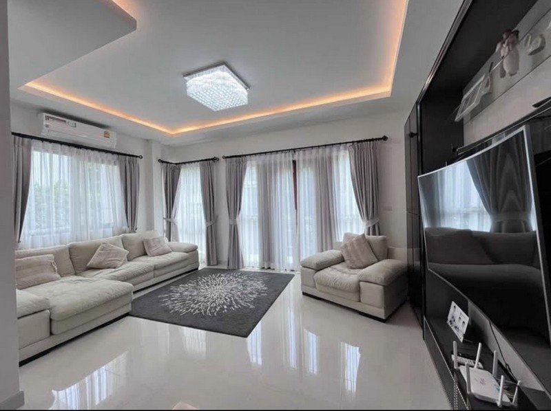 ประกาศฟรี! ซื้อ-ขาย-เช่า คอนโด บ้าน ทาวน์โฮม ที่ดิน และพื้นที่เชิงพาณิชย์ทั่วประเทศไทย ทุกทำเล ทุกงบประมาณ ไม่มีค่าใช้จ่าย ลงง่าย ขายไว เข้าถึงผู้ซื้อโดยตรง 2 316767pic1.jpg