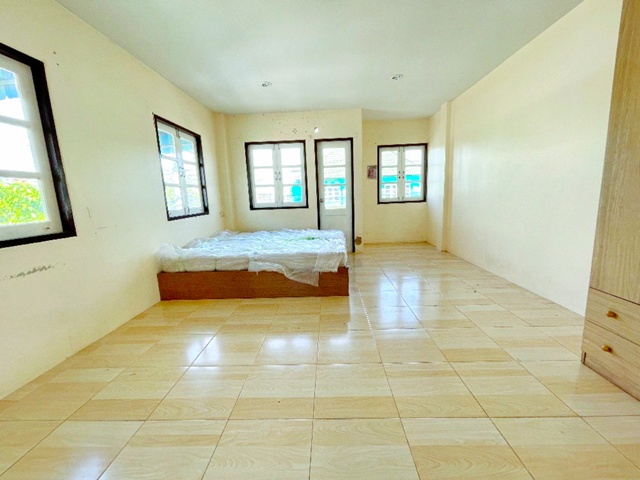 ประกาศฟรี! ซื้อ-ขาย-เช่า คอนโด บ้าน ทาวน์โฮม ที่ดิน และพื้นที่เชิงพาณิชย์ทั่วประเทศไทย ทุกทำเล ทุกงบประมาณ ไม่มีค่าใช้จ่าย ลงง่าย ขายไว เข้าถึงผู้ซื้อโดยตรง 5 317049pic4.jpg