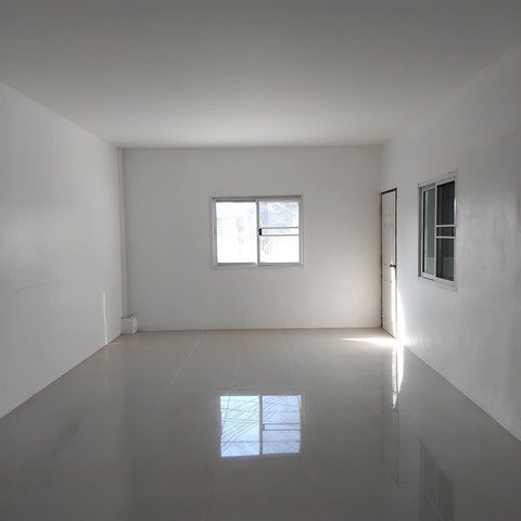 ประกาศฟรี! ซื้อ-ขาย-เช่า คอนโด บ้าน ทาวน์โฮม ที่ดิน และพื้นที่เชิงพาณิชย์ทั่วประเทศไทย ทุกทำเล ทุกงบประมาณ ไม่มีค่าใช้จ่าย ลงง่าย ขายไว เข้าถึงผู้ซื้อโดยตรง 4 518221pic3.jpg