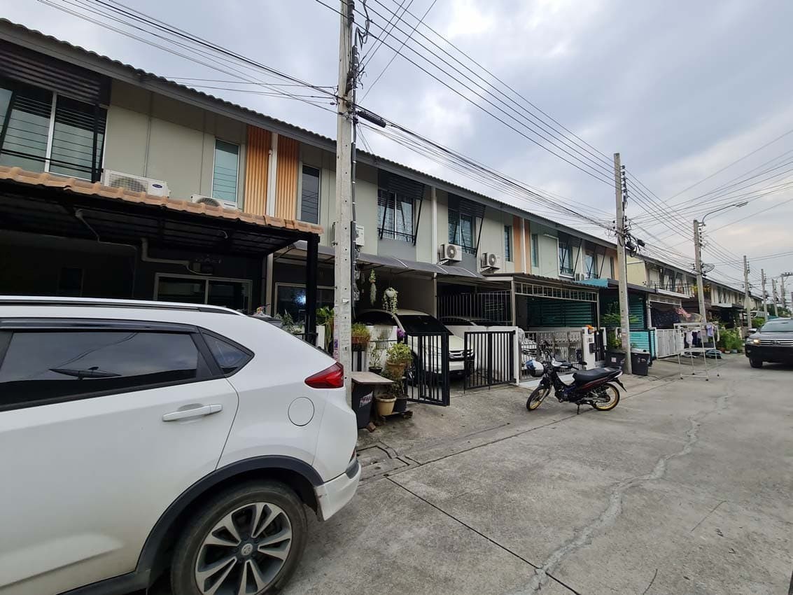 ประกาศฟรี! ซื้อ-ขาย-เช่า คอนโด บ้าน ทาวน์โฮม ที่ดิน และพื้นที่เชิงพาณิชย์ทั่วประเทศไทย ทุกทำเล ทุกงบประมาณ ไม่มีค่าใช้จ่าย ลงง่าย ขายไว เข้าถึงผู้ซื้อโดยตรง 3 257224pic2.jpg