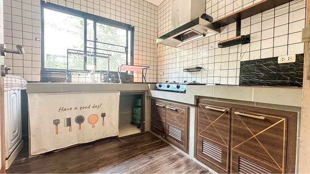 ประกาศฟรี! ซื้อ-ขาย-เช่า คอนโด บ้าน ทาวน์โฮม ที่ดิน และพื้นที่เชิงพาณิชย์ทั่วประเทศไทย ทุกทำเล ทุกงบประมาณ ไม่มีค่าใช้จ่าย ลงง่าย ขายไว เข้าถึงผู้ซื้อโดยตรง 5 518237pic4.jpg