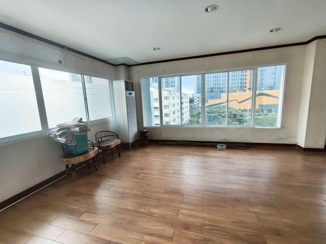 ประกาศฟรี! ซื้อ-ขาย-เช่า คอนโด บ้าน ทาวน์โฮม ที่ดิน และพื้นที่เชิงพาณิชย์ทั่วประเทศไทย ทุกทำเล ทุกงบประมาณ ไม่มีค่าใช้จ่าย ลงง่าย ขายไว เข้าถึงผู้ซื้อโดยตรง 5 518111pic4.jpg