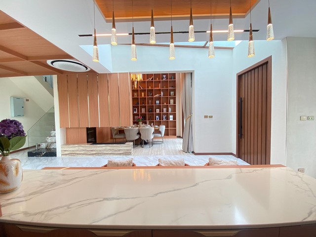 ประกาศฟรี! ซื้อ-ขาย-เช่า คอนโด บ้าน ทาวน์โฮม ที่ดิน และพื้นที่เชิงพาณิชย์ทั่วประเทศไทย ทุกทำเล ทุกงบประมาณ ไม่มีค่าใช้จ่าย ลงง่าย ขายไว เข้าถึงผู้ซื้อโดยตรง 3 317166pic2.jpg