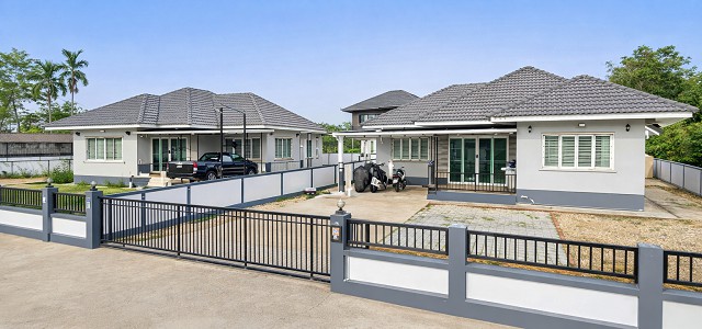 ประกาศฟรี! ซื้อ-ขาย-เช่า คอนโด บ้าน ทาวน์โฮม ที่ดิน และพื้นที่เชิงพาณิชย์ทั่วประเทศไทย ทุกทำเล ทุกงบประมาณ ไม่มีค่าใช้จ่าย ลงง่าย ขายไว เข้าถึงผู้ซื้อโดยตรง 2 257312pic1.jpg