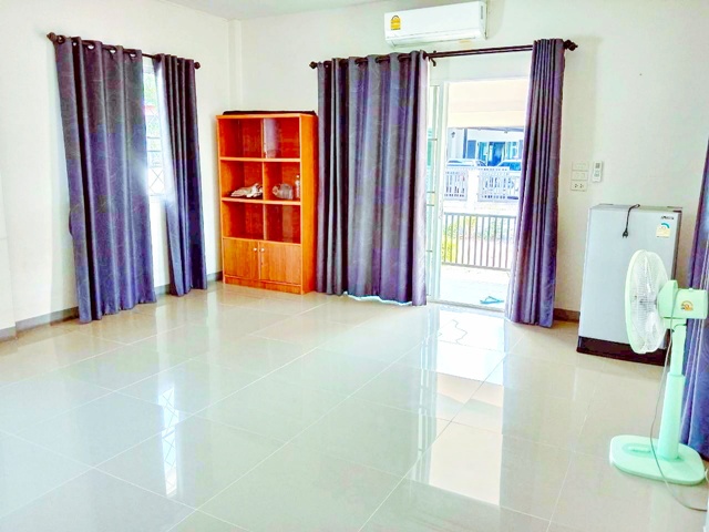 ประกาศฟรี! ซื้อ-ขาย-เช่า คอนโด บ้าน ทาวน์โฮม ที่ดิน และพื้นที่เชิงพาณิชย์ทั่วประเทศไทย ทุกทำเล ทุกงบประมาณ ไม่มีค่าใช้จ่าย ลงง่าย ขายไว เข้าถึงผู้ซื้อโดยตรง 3 257312pic2.jpg