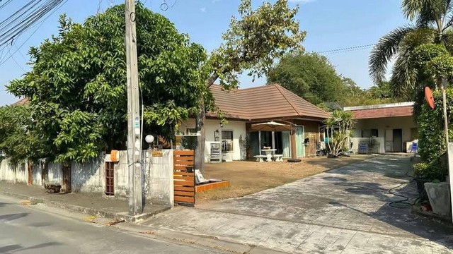 ประกาศฟรี! ซื้อ-ขาย-เช่า คอนโด บ้าน ทาวน์โฮม ที่ดิน และพื้นที่เชิงพาณิชย์ทั่วประเทศไทย ทุกทำเล ทุกงบประมาณ ไม่มีค่าใช้จ่าย ลงง่าย ขายไว เข้าถึงผู้ซื้อโดยตรง 2 298677pic1.jpg