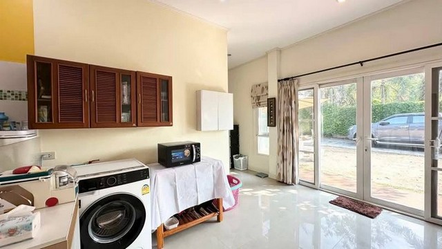 ประกาศฟรี! ซื้อ-ขาย-เช่า คอนโด บ้าน ทาวน์โฮม ที่ดิน และพื้นที่เชิงพาณิชย์ทั่วประเทศไทย ทุกทำเล ทุกงบประมาณ ไม่มีค่าใช้จ่าย ลงง่าย ขายไว เข้าถึงผู้ซื้อโดยตรง 5 298677pic4.jpg