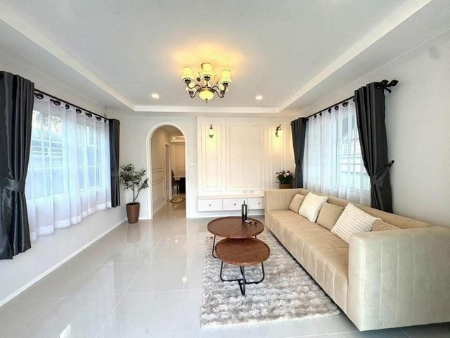 ประกาศฟรี! ซื้อ-ขาย-เช่า คอนโด บ้าน ทาวน์โฮม ที่ดิน และพื้นที่เชิงพาณิชย์ทั่วประเทศไทย ทุกทำเล ทุกงบประมาณ ไม่มีค่าใช้จ่าย ลงง่าย ขายไว เข้าถึงผู้ซื้อโดยตรง 3 298672pic2.jpg