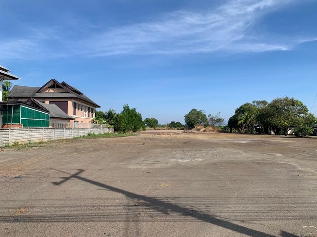 ประกาศฟรี! ซื้อ-ขาย-เช่า คอนโด บ้าน ทาวน์โฮม ที่ดิน และพื้นที่เชิงพาณิชย์ทั่วประเทศไทย ทุกทำเล ทุกงบประมาณ ไม่มีค่าใช้จ่าย ลงง่าย ขายไว เข้าถึงผู้ซื้อโดยตรง 4 13931pic3.jpg